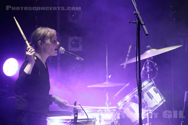 SCOUT NIBLETT - 2018-11-22 - PARIS - Petit Bain - Emma Louise Niblett